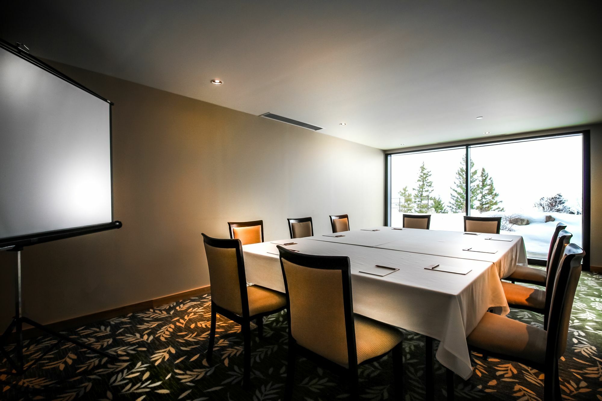 Sparkling Hill Resort And Spa - Adults-Only Resort فيرنون المظهر الخارجي الصورة