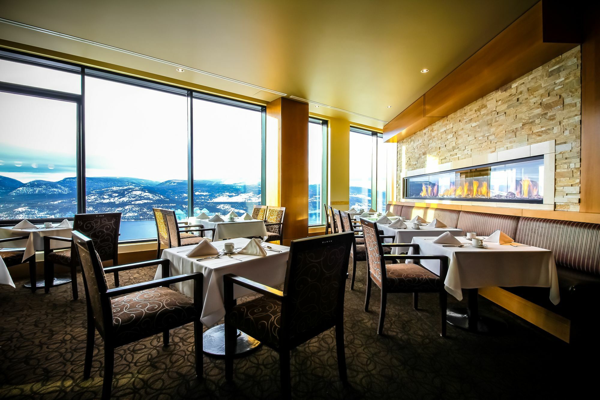 Sparkling Hill Resort And Spa - Adults-Only Resort فيرنون المظهر الخارجي الصورة
